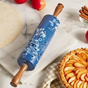 💕 New Pioneer Woman Delilah Blue Ceramic Rolling Pin With Olive Wood Han